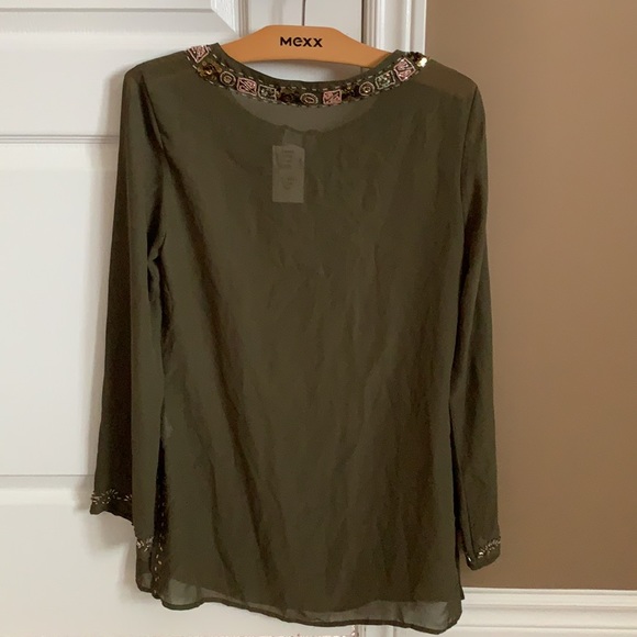 Green Sequined Blouse - Picture 4 of 5